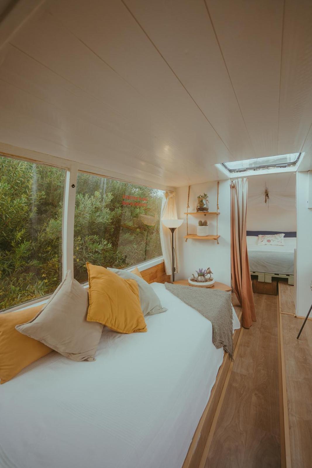 The Amazing Inacio Bus Converted Home Sintra Kültér fotó