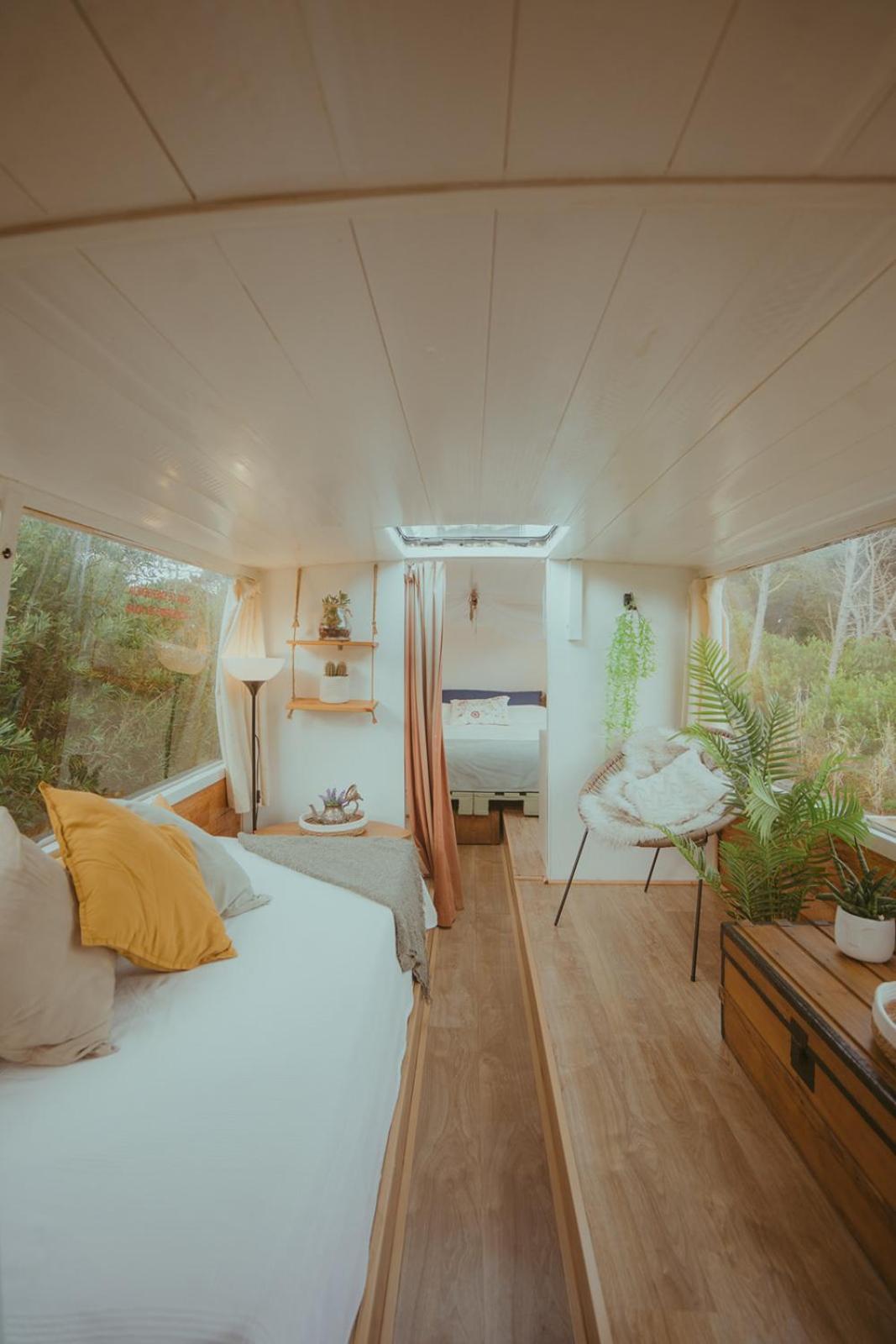 The Amazing Inacio Bus Converted Home Sintra Kültér fotó