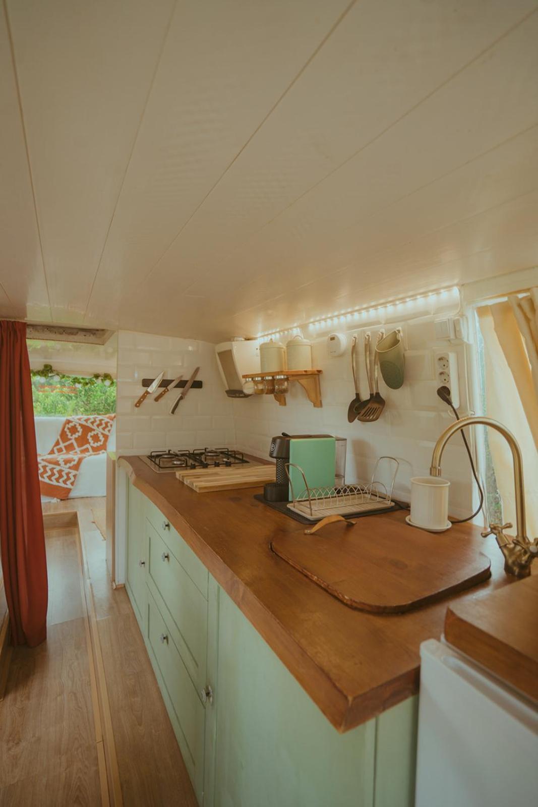 The Amazing Inacio Bus Converted Home Sintra Kültér fotó
